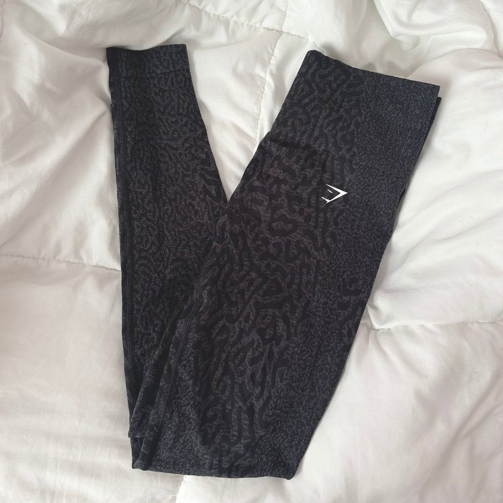 Gymshark Medium Adapt Animal Seamless Leggings Gray Black